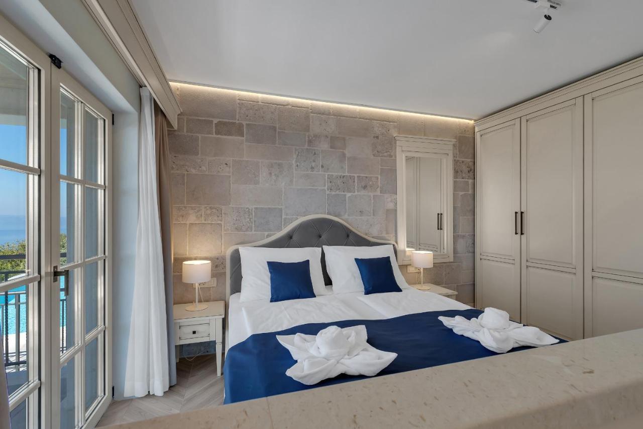 Heritage Hotel Liberan Подгора Екстериор снимка