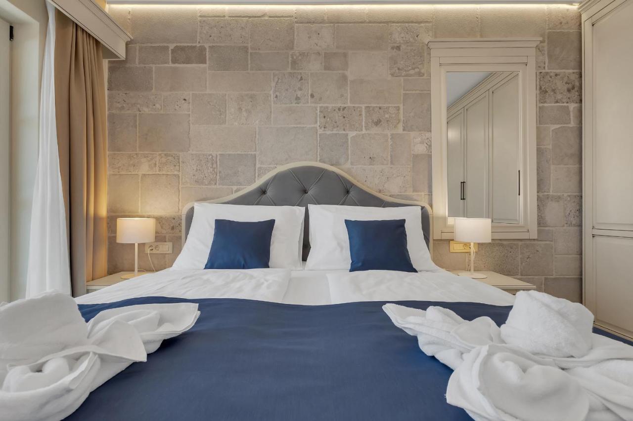 Heritage Hotel Liberan Подгора Екстериор снимка