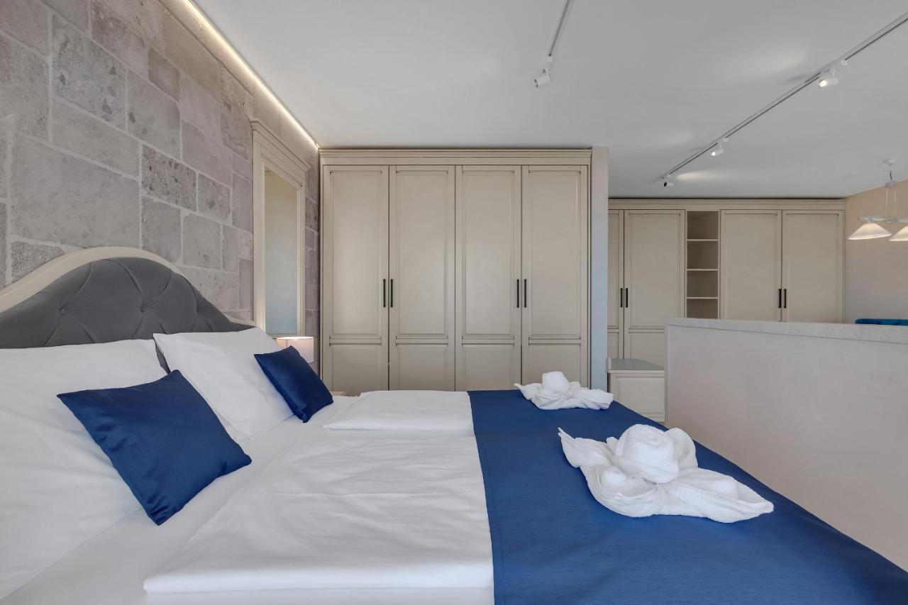 Heritage Hotel Liberan Подгора Екстериор снимка